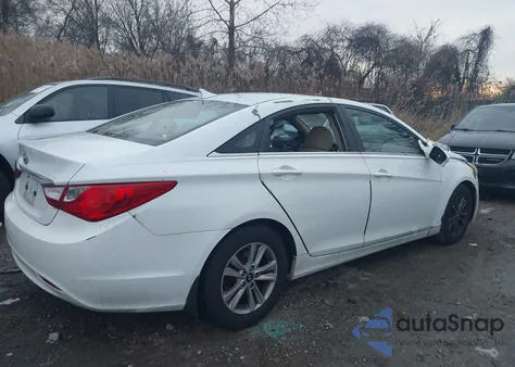 2011 Hyundai Sonata Gls z USA, uszkodzony, nr VIN 5NPEB4AC7BH308630